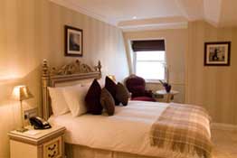 Ashburn B&B,  London sw7